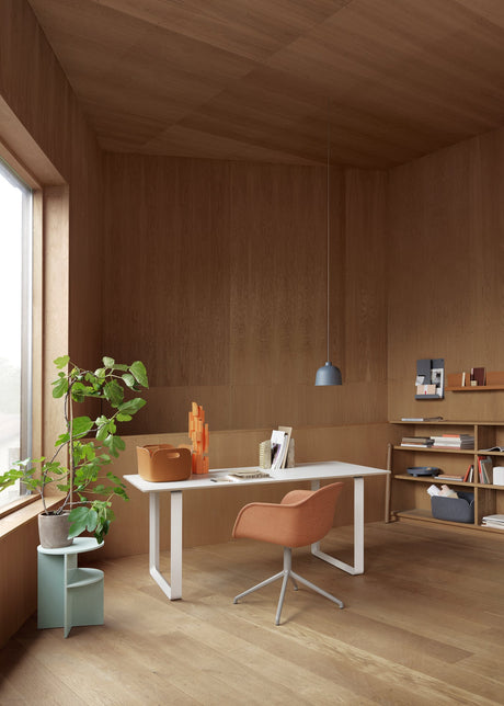 70/70 Bord fra Muuto - 2 - Jacobsen Plus