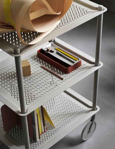 Flow Trolley, 3-layer fra Muuto - Blue grey - Jacobsen Plus
