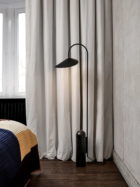 Arum Gulvlampe fra Ferm Living - 1 - Jacobsen Plus