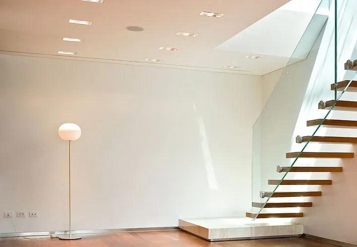 Glo-Ball F, Silver Gulvlampe fra Flos