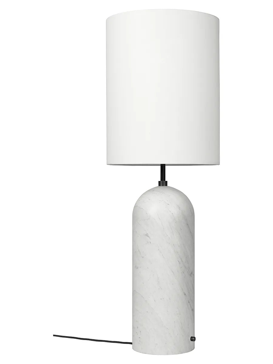 Gravity XL Floor Lamp, High fra GUBI - Hvid skærm / Hvid marmor - Jacobsen Plus