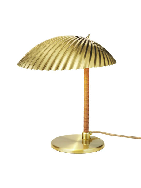 5321 bordlampe fra GUBI - 1 - Jacobsen Plus