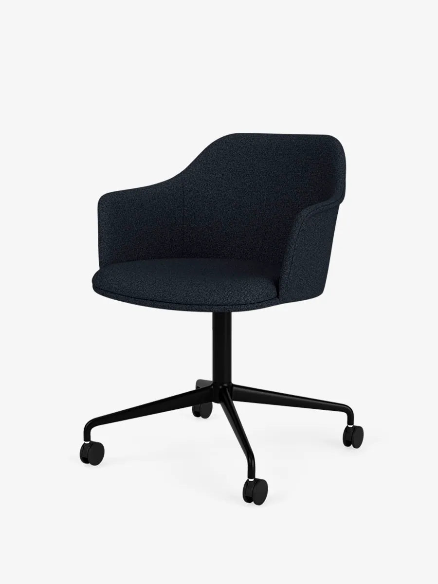 Rely HW51 Stol fra &Tradition - Hallingdal 180 / Black aluminium - Jacobsen Plus