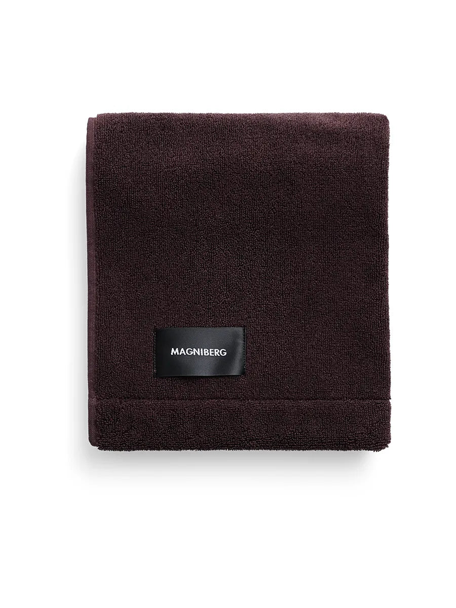 Gelato Towel, cherry brown fra Magniberg
