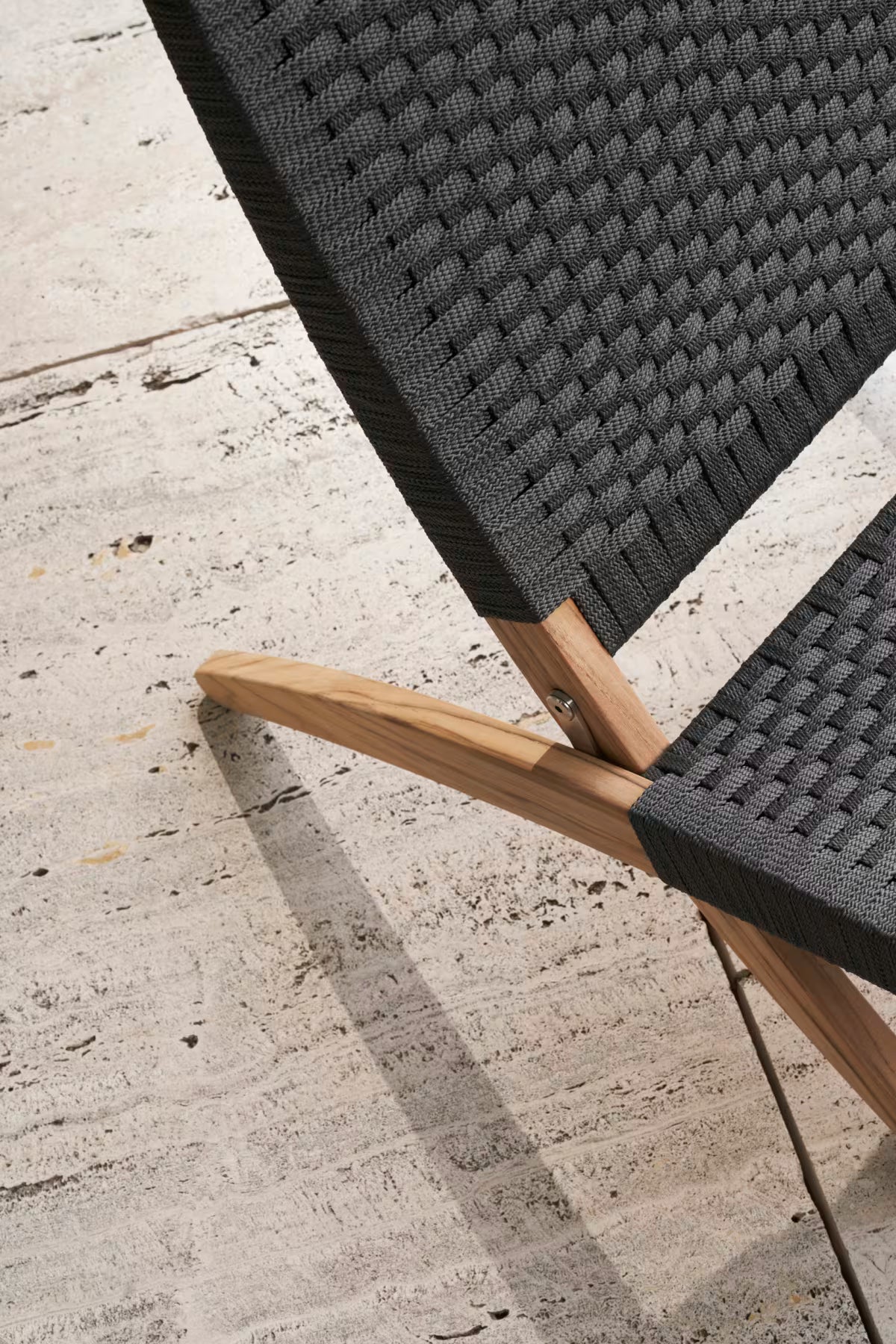 Cuba Outdoor, Charcoal fra Carl Hansen & Søn