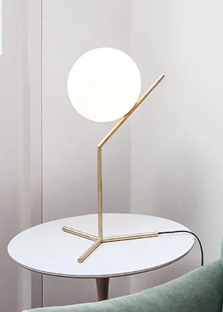 IC T1 høj bordlampe fra Flos - 1 - Jacobsen Plus