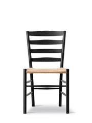 The Klint Chair, sortlakeret eg fra Fredericia Furniture
