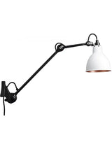 Nr. 222 væglampe fra Lampe Gras - Sort stel / Mathvid-kobber inderside - Jacobsen Plus