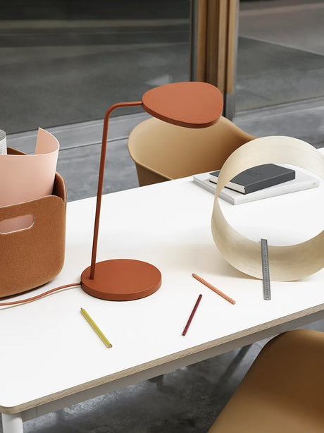 Leaf Table Lamp fra Muuto - 2 - Jacobsen Plus