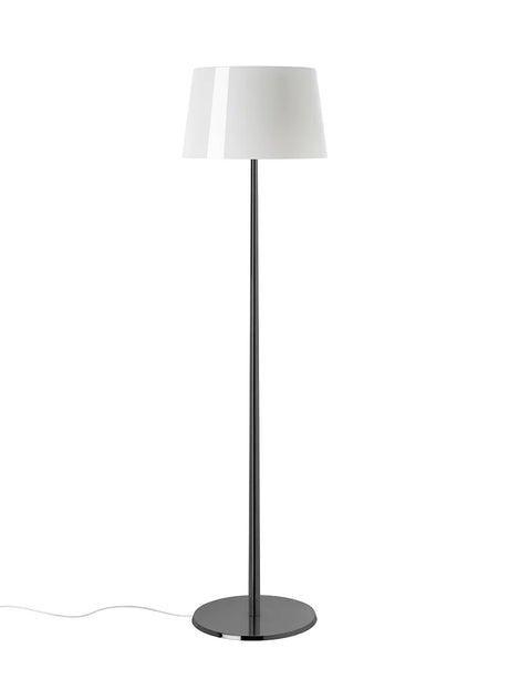 Lumiere XXL Gulvlampe fra Foscarini - Sort krom stel / Hvid - Jacobsen Plus