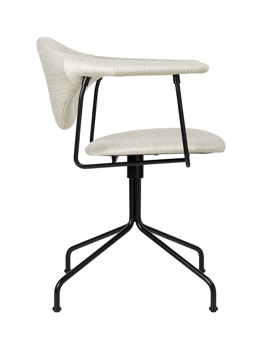 Masculo Meeting Chair fra GUBI - 4 - Jacobsen Plus