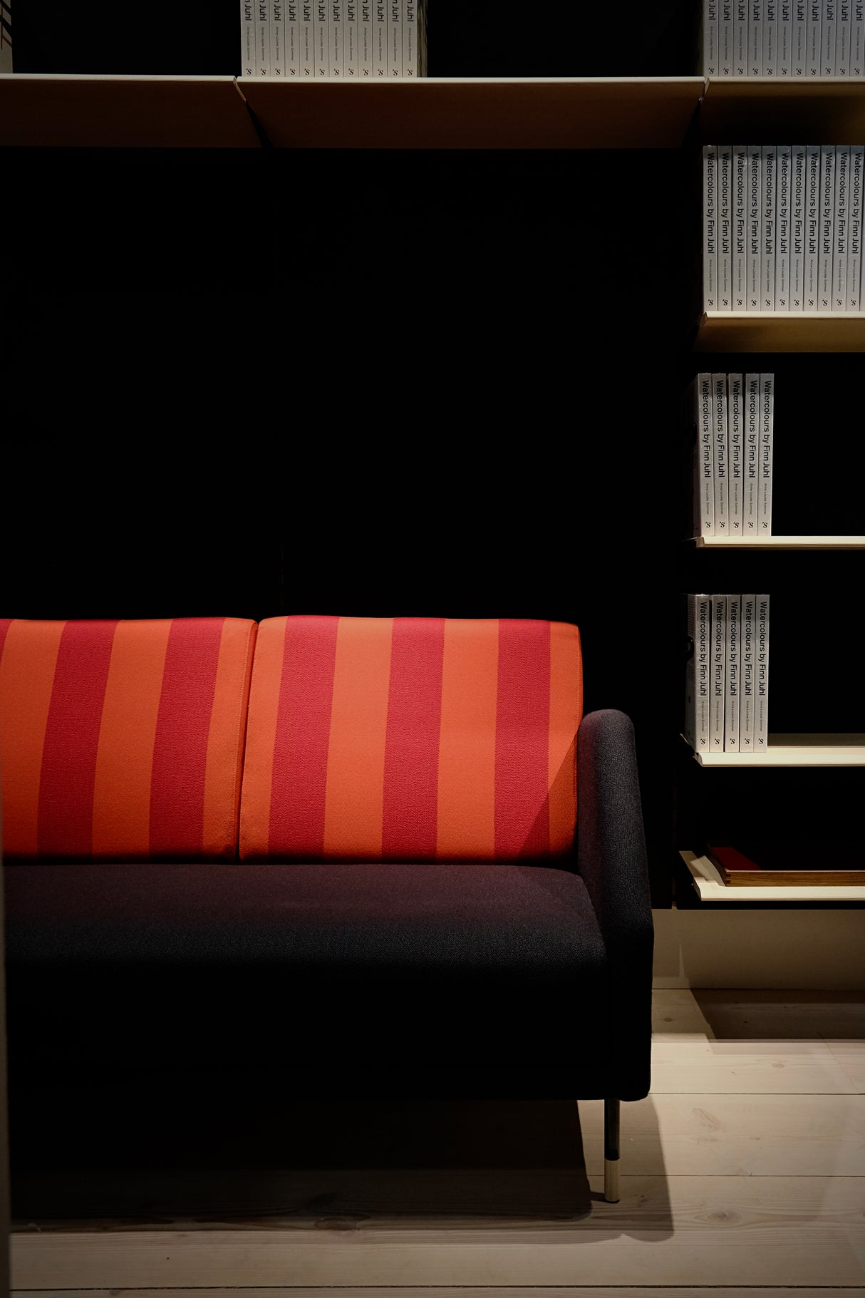 77 Sofa, valnød af Finn Juhl - 1 - Jacobsen Plus