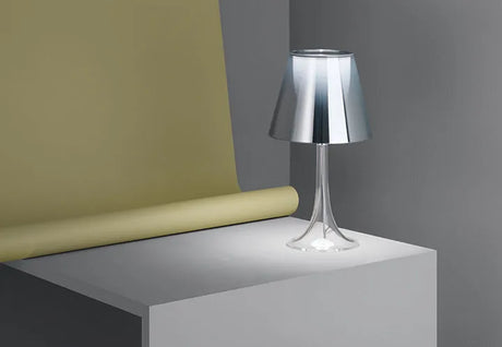 Miss K Bordlampe fra Flos - Stof - Jacobsen Plus