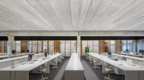 Oblique Bordlampe fra Flos - Grey / 2700 K - Jacobsen Plus