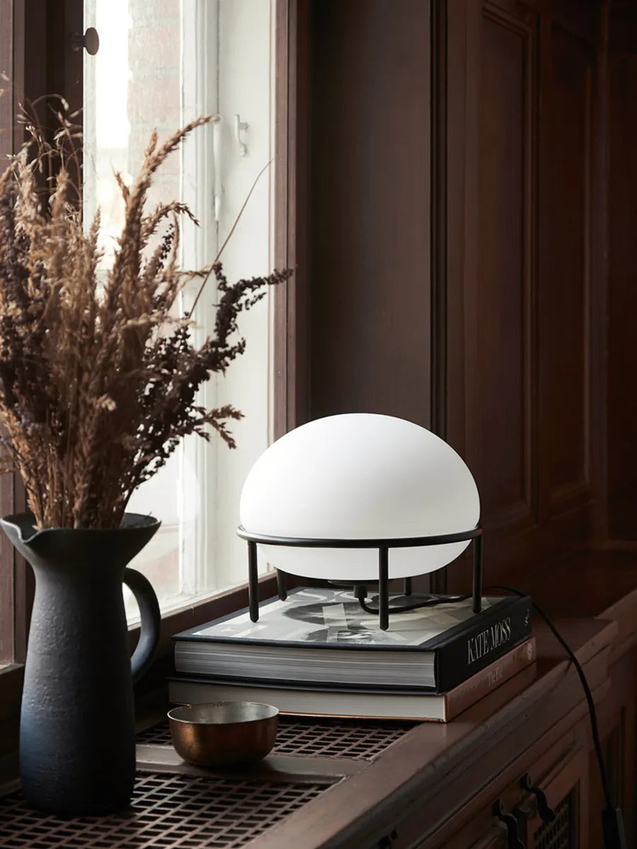 Pump Table Lamp fra Woud