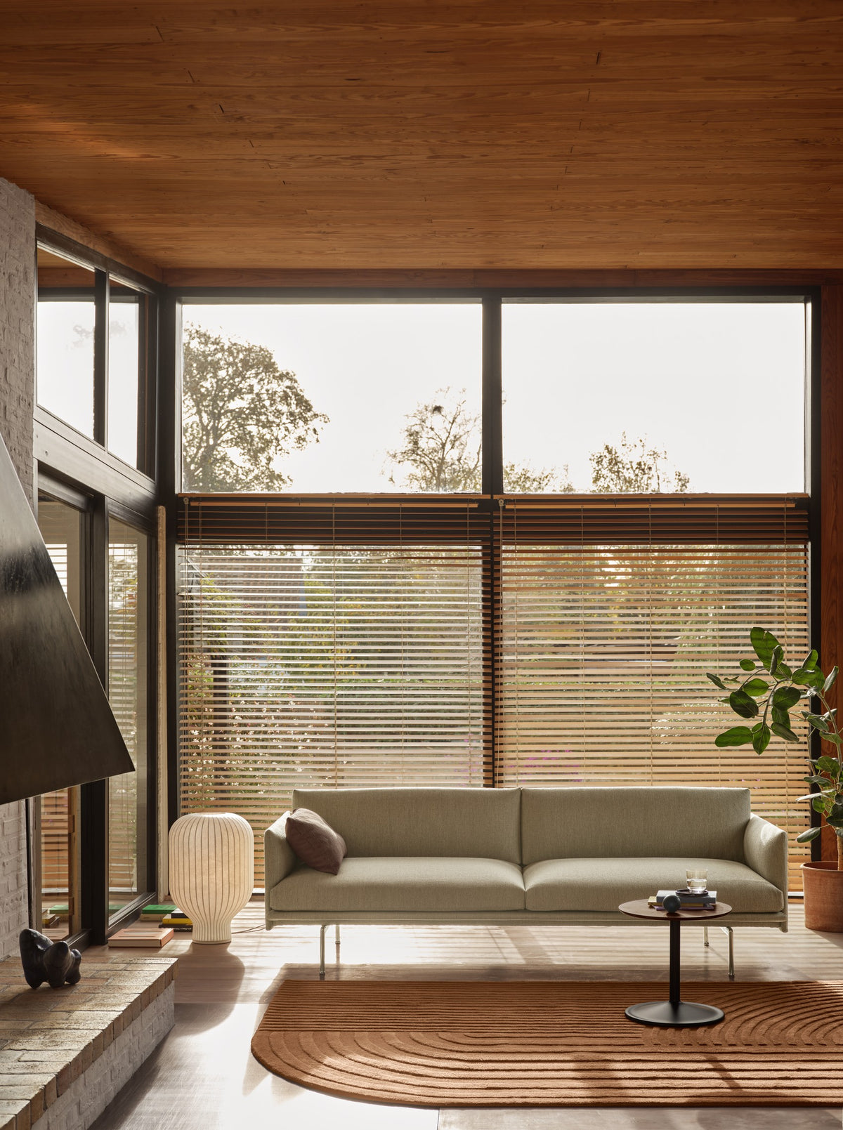 Outline 2 pers. sofa fra Muuto - 2 - Jacobsen Plus
