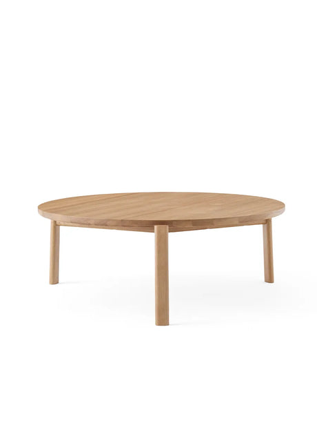 Passage Lounge Table, Ø90 cm fra Audo Copenhagen - Natural Oak - Jacobsen Plus
