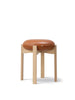 Pioneer Stool, lacquered oak/max 95 fra Fredericia Furniture