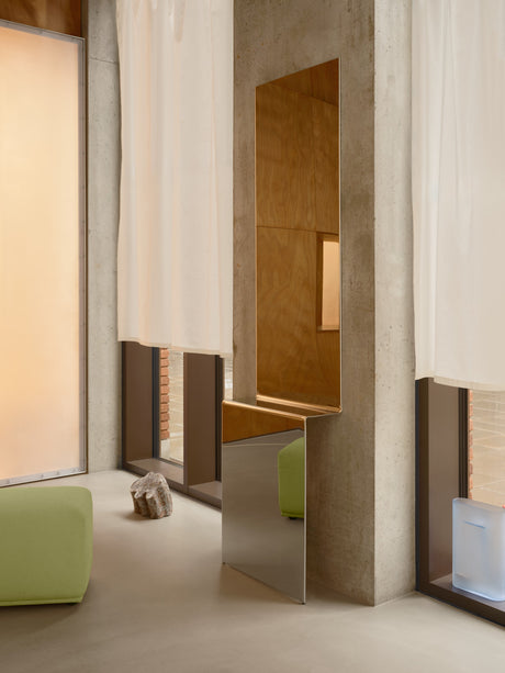 Pleat Spejl, H227 cm fra Muuto - 2 - Jacobsen Plus