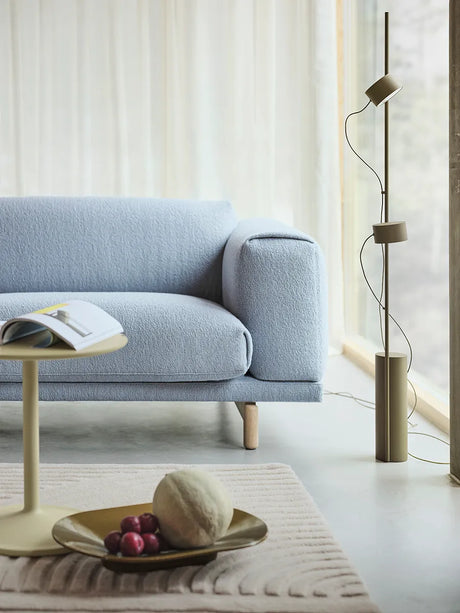 Post Floor Lamp fra Muuto - Black - Jacobsen Plus