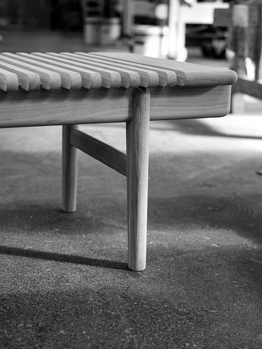 PP589 Tremmebænken af Hans J. Wegner - 3 - Jacobsen Plus