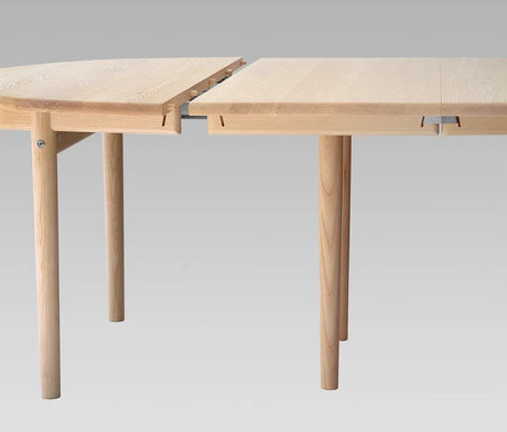 PP70/126 Spisebord af Hans J. Wegner - Bord (uden tillægsplade) / Eg / Sæbebehandlet - Jacobsen Plus
