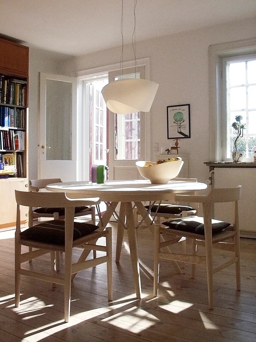 PP75/140 Spisebord af Hans J. Wegner