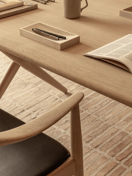 PP970//PP973 Brødbakke fra PP Møbler - PP970 - Jacobsen Plus