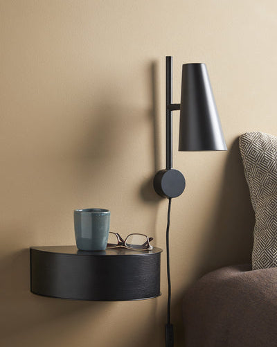 Wallie fra Woud - Eg - sort - Jacobsen Plus