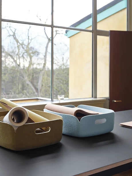 Restore Tray fra Muuto - Sand - Jacobsen Plus