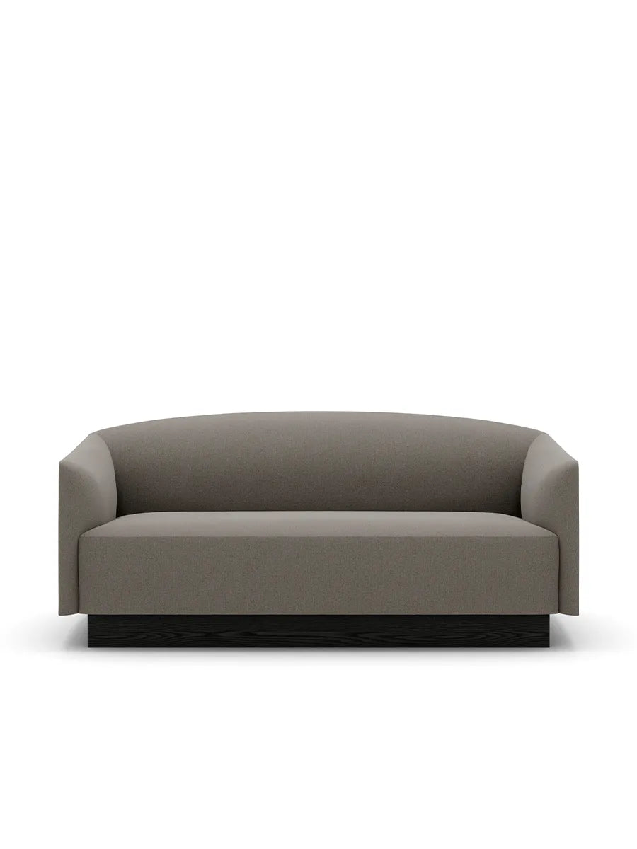 Shore Sofa 2 Seater Plinth, umber fra New Works - 1 - Jacobsen Plus