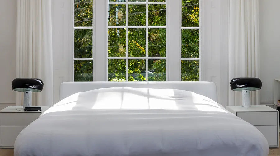 Snoopy Bordlampe, black fra Flos