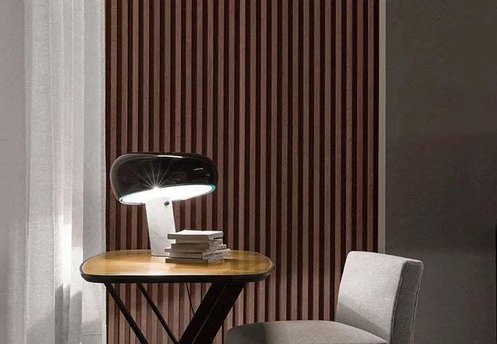 Snoopy Bordlampe, black fra Flos