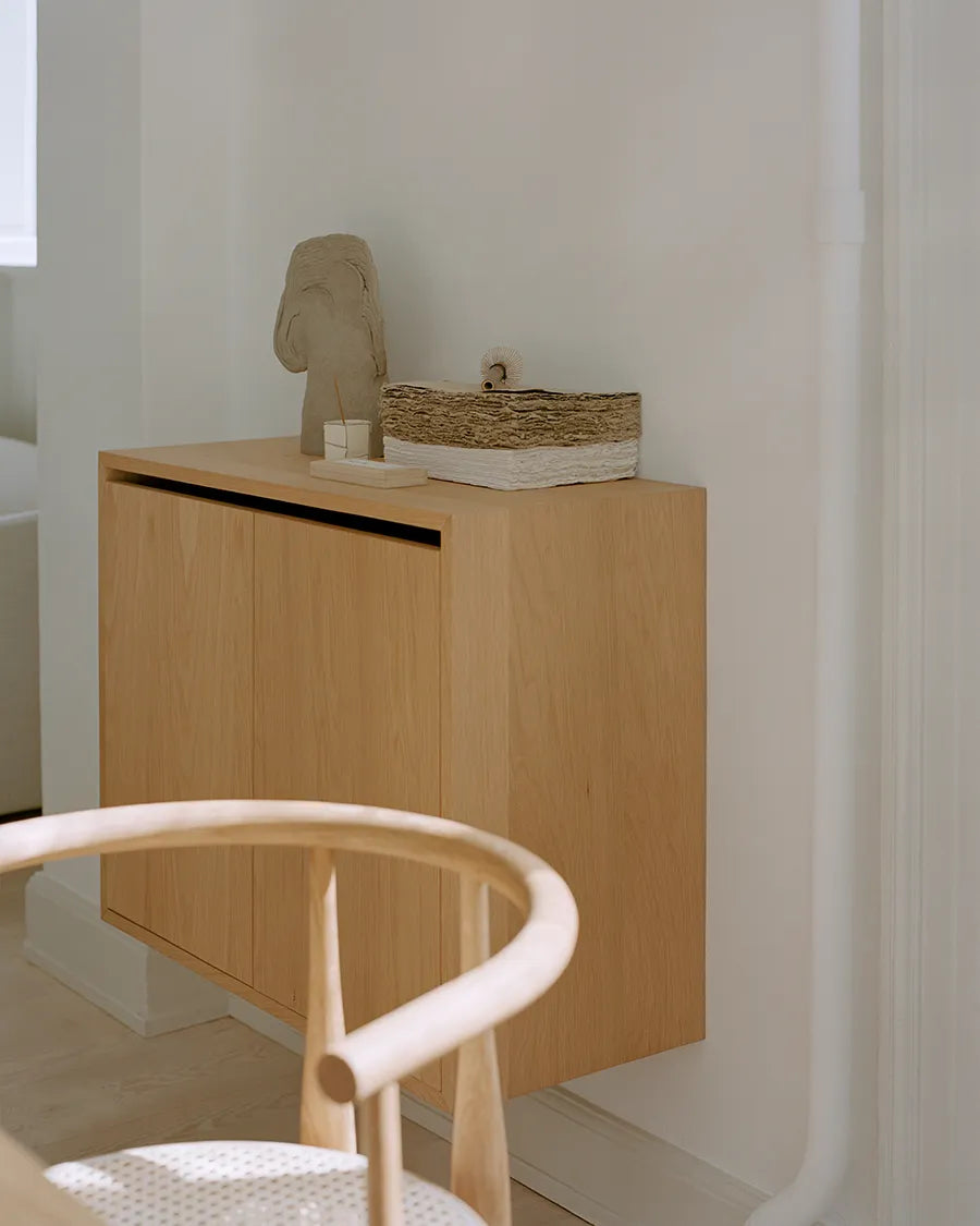 Cabinet Tall w. Doors fra New Works