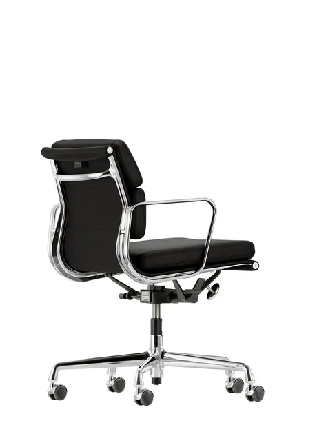 Soft Pad Chair EA 217 Kontorstol, sort læder fra Vitra - 2 - Jacobsen Plus