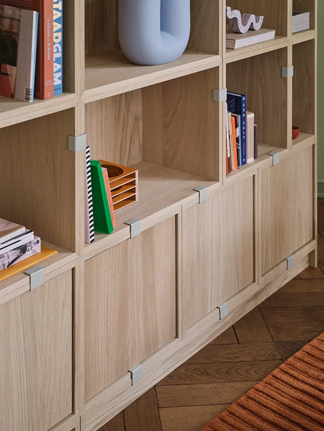Stacked Storage System, bookcase 4 fra Muuto - Oak - Jacobsen Plus