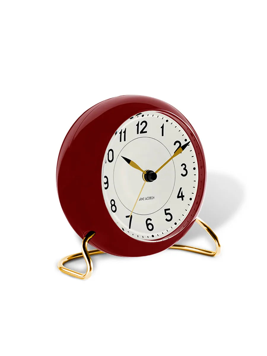 Station Bordur, bordeaux af Arne Jacobsen