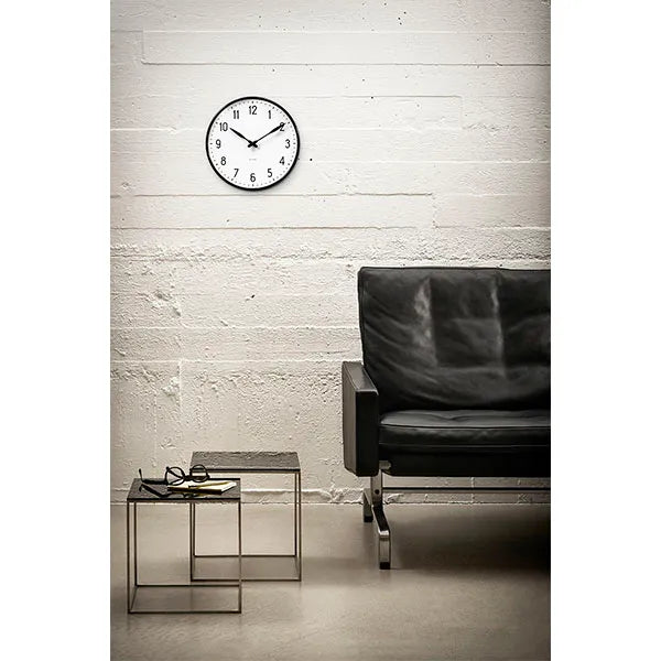 Station vægur af Arne Jacobsen (Ø: 29)