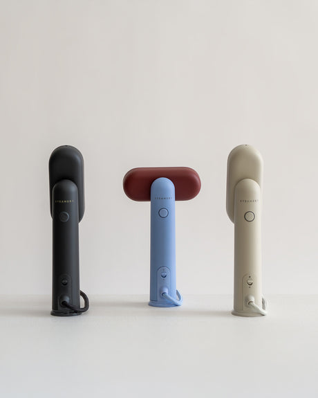 Cirrus Lite Travel Steamer, Charcoal fra Steamery Stockholm - 2 - Jacobsen Plus