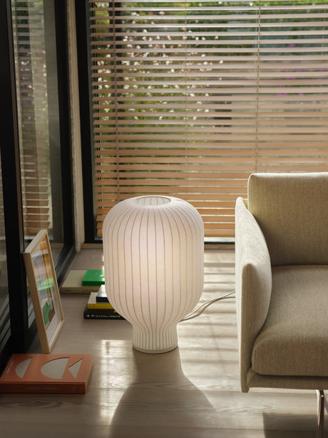Strand Table Lamp Large fra Muuto - 3 - Jacobsen Plus