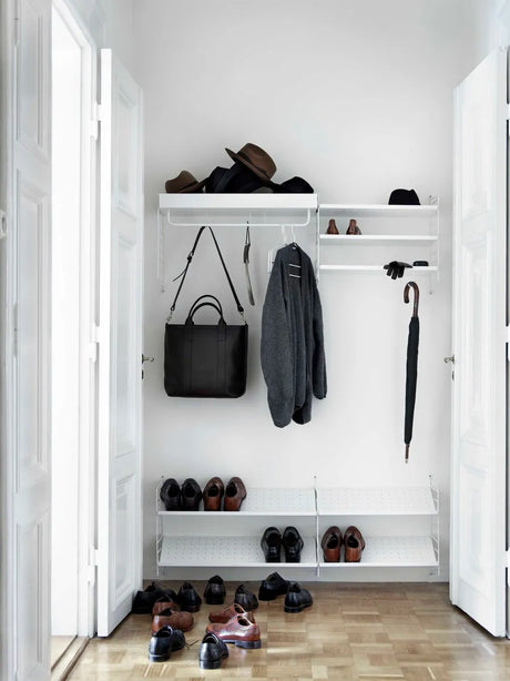 Hallway K, entréreol fra String Furniture - White - Jacobsen Plus