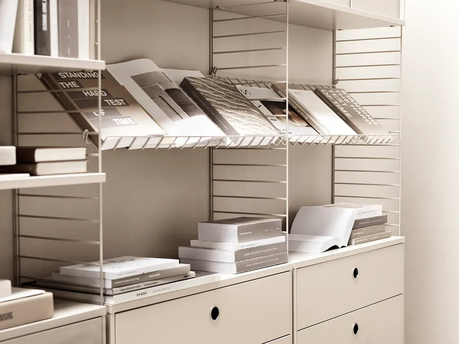 Magasinhylde, træ fra String