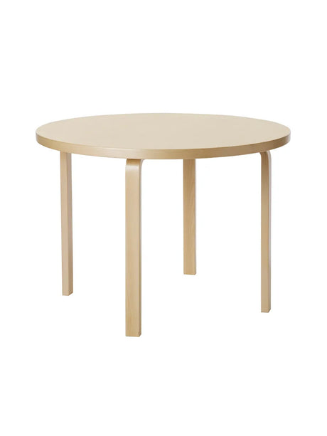Aalto Table Round 90A, Ø100 cm fra Artek - Birk - Jacobsen Plus