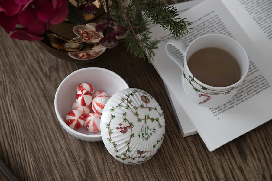 Hammershøi Julebonbonniere Ø11,5 cm fra Kähler - 3 - Jacobsen Plus