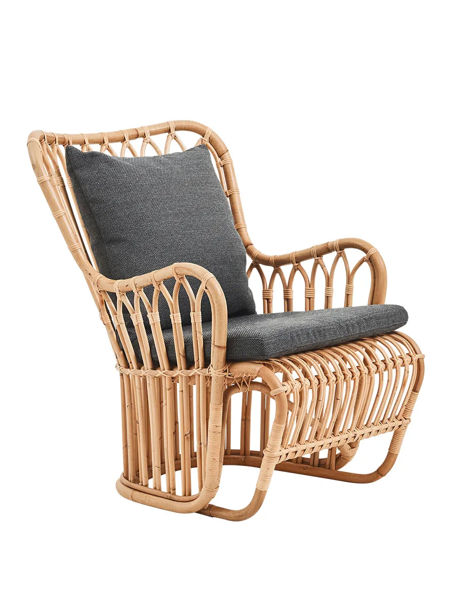 Tulip Lænestol af Tove Kindt Larsen