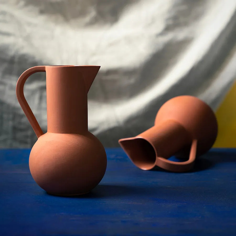 Strøm Kande, terracotta fra raawii