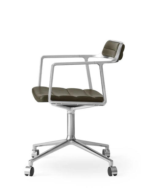 VIPP452 Swivel Chair m/hjul, bosco grøn læder fra Vipp - 2 - Jacobsen Plus