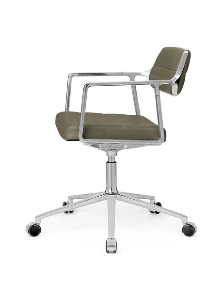 VIPP453 Swivel+ Chair m/hjul, bosco grøn læder fra Vipp - 5 - Jacobsen Plus