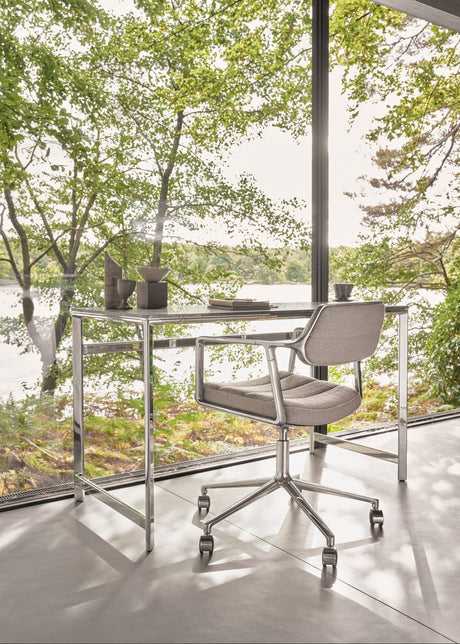 VIPP453 Swivel+ Chair, dark sand tekstil fra Vipp - 2 - Jacobsen Plus