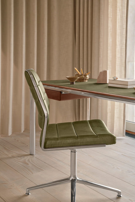 Vipp454 Swivel Chair - Bosco grøn læder - Jacobsen Plus
